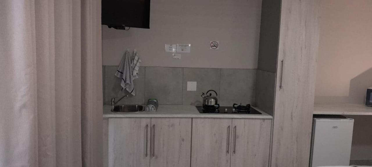 فندق Kelzane Self-Catering غونوبي المظهر الخارجي الصورة
