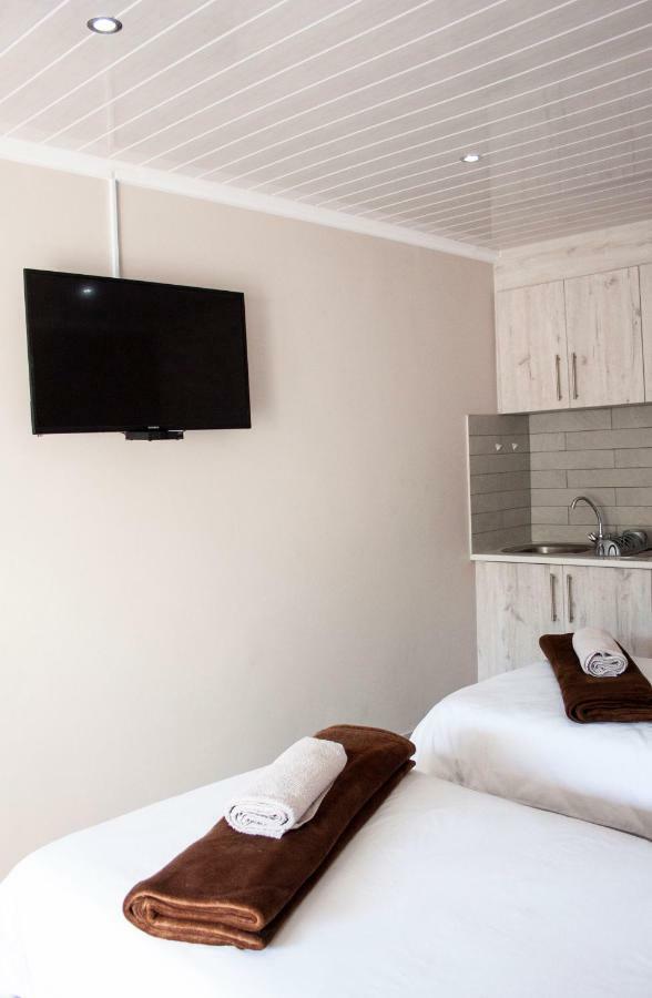 فندق Kelzane Self-Catering غونوبي المظهر الخارجي الصورة